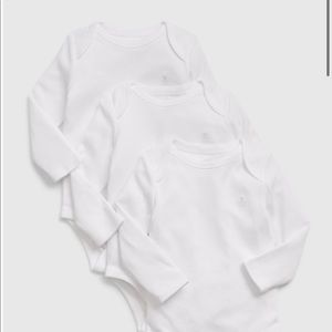 NWT 3pack long sleeve organic cotton onsies w/hand coverings